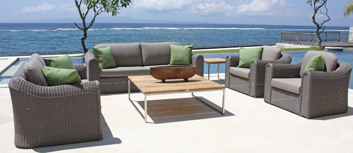 Skyline Calderon Luxury Garden Sofa Set