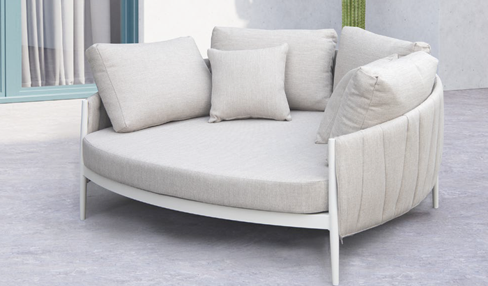 Attica Daybed