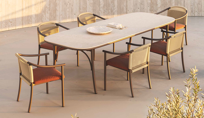 Arata Dining Range