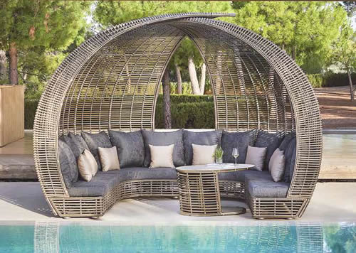 Skyline Spartan Daybed